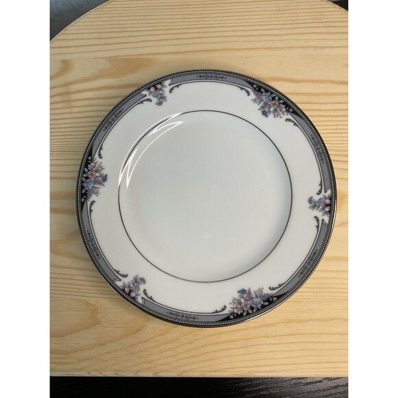 Noritake 4013 Squirewood Desert Tea Plates Set of 4 Replacements - Picture 2 of 10